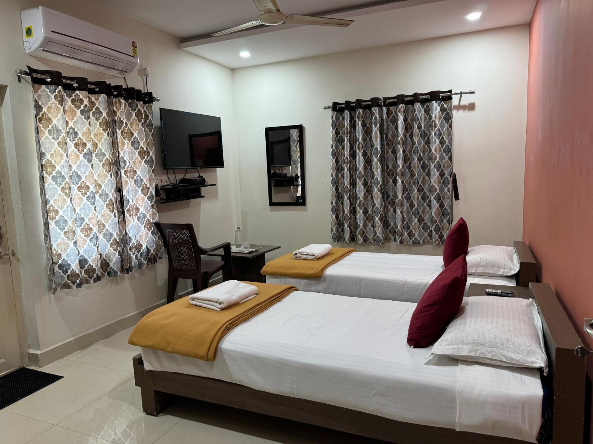 Beach Exotica Visakhapatnam Exteriör bild